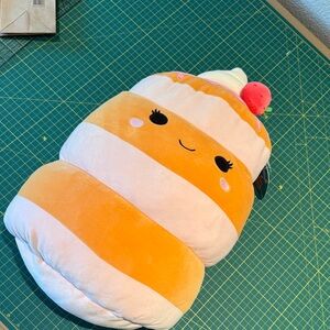 Squishmallows Orange and White Sawtelle Plush